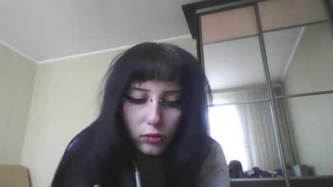 Snapshot of elaynetanton chatting on May 7, 12:10 pm Lia online show from May 7, 12:10 pm