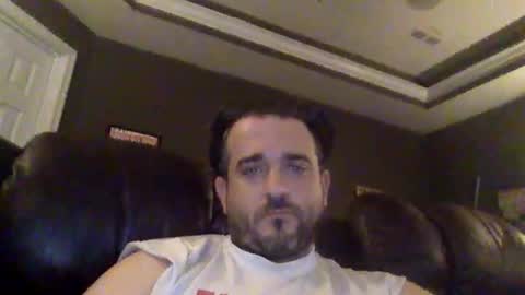 Snapshot of elblueprince chatting on October 19, 5:24 pm elblueprince online show from October 19, 5:24 pm