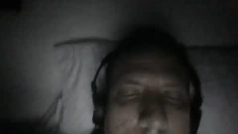 elcamello6 online show from December 4, 8:45 am