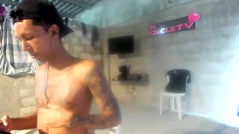 El CHICLE TV - SHOW online show from January 8, 8:50 pm