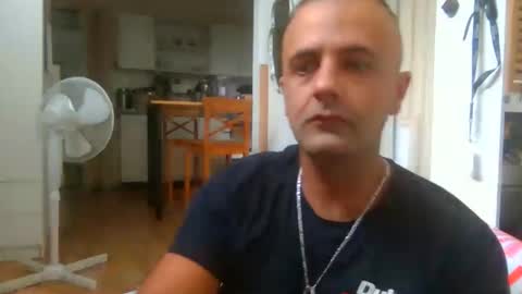 Snapshot of elcondorxo509107 chatting on February 23, 2:20 am daniel18cmx online show from February 23, 2:20 am