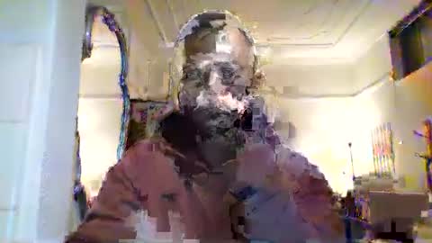 Snapshot of elcondorxo509107 chatting on April 4, 8:56 am daniel18cmx online show from April 4, 8:56 am