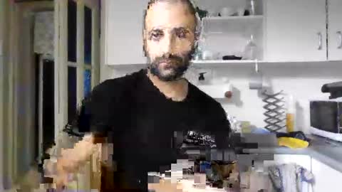 Snapshot of elcondorxo509107 chatting on May 11, 2:39 am daniel18cmx online show from May 11, 2:39 am