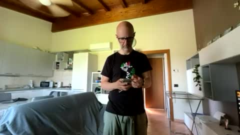 Snapshot of eldiablo844 chatting on July 19, 10:08 am Eldiablo844 online show from July 19, 10:08 am