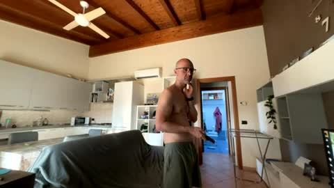 Snapshot of eldiablo844 chatting on July 21, 4:42 pm Eldiablo844 online show from July 21, 4:42 pm