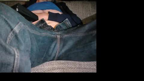 Snapshot of eldonan chatting on December 2, 5:30 pm Nando online show from December 2, 5:30 pm