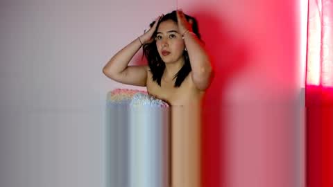 Snapshot of ele_enchanted chatting on April 7, 3:34 pm Ele online show from April 7, 3:34 pm