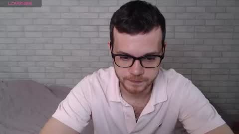 Snapshot of electric_smile chatting on July 23, 8:45 am Alex online show from July 23, 8:45 am