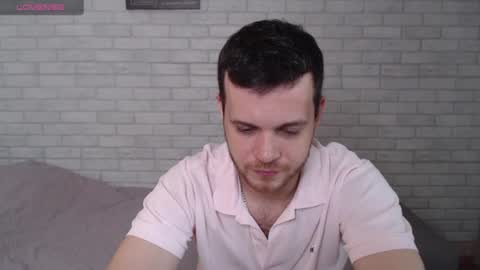 Snapshot of electric_smile chatting on July 24, 8:56 am Alex online show from July 24, 8:56 am