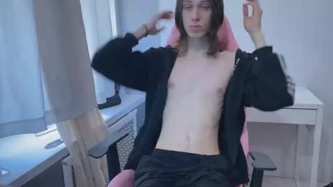 eleganc3 online show from March 23, 7:34 am