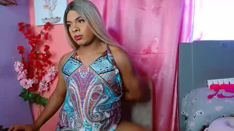 elektra_and_lulu online show from February 25, 8:09 pm