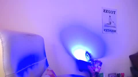 Snapshot of elektra_sky11 chatting on August 3, 9:18 pm Elektra Sky online show from August 3, 9:18 pm