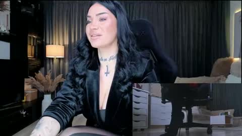 ElektraSheDemon online show from March 18, 7:11 am