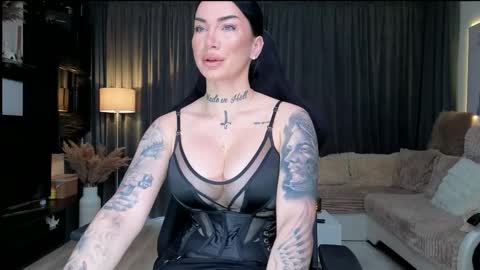 ElektraSheDemon online show from April 22, 6:38 am