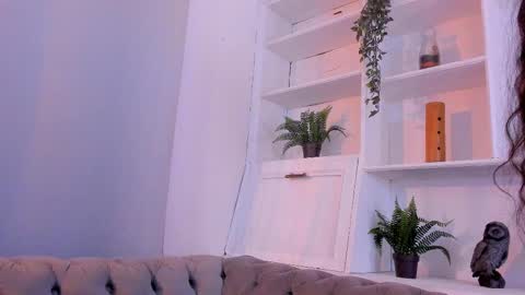 Elen CR online show from September 9, 8:08 pm
