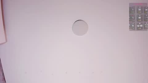 Snapshot of elena_wolff chatting on May 29, 12:03 pm elena_wolff online show from May 29, 12:03 pm