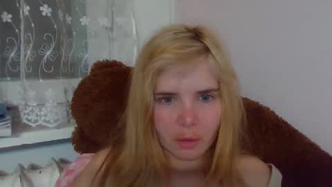 Elena online show from February 28, 6:31 pm