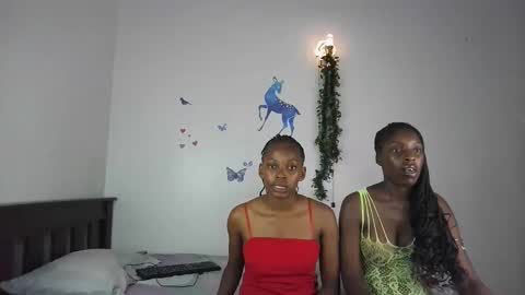 eleniedoll online show from February 18, 11:11 pm