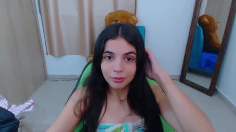 agnes online show from February 19, 11:25 pm