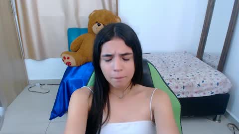 agnes online show from March 6, 9:20 pm