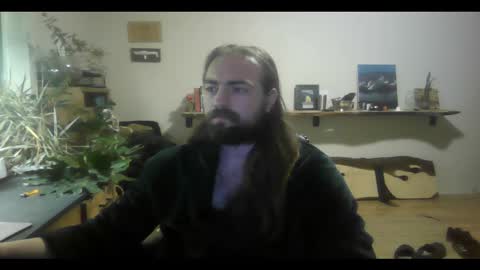 Snapshot of elephantfox chatting on March 9, 4:38 am fox online show from March 9, 4:38 am