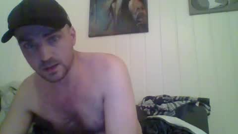 Snapshot of elhornyvikingo chatting on December 13, 4:05 pm horny viking online show from December 13, 4:05 pm