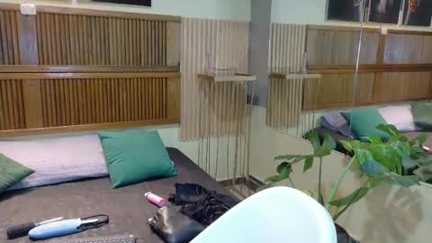 eli666uwu online show from April 25, 12:08 pm