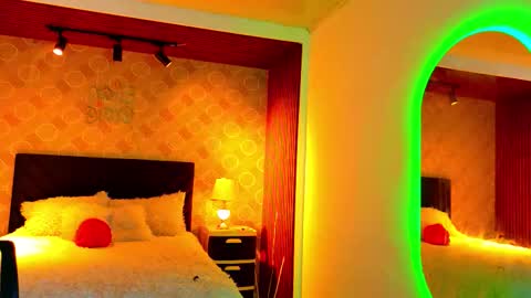 Elian online show from February 19, 12:39 am