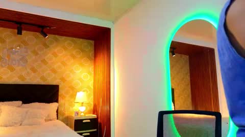 Elian online show from March 16, 1:22 am