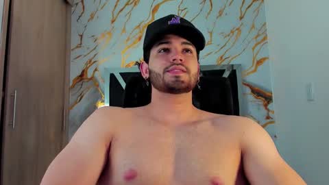 Elian online show from March 10, 11:10 pm