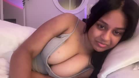 Snapshot of elibabyyy2 chatting on April 21, 2:51 am elibabyyy2 online show from April 21, 2:51 am