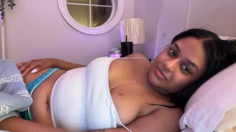 Snapshot of elibabyyy2 chatting on July 5, 3:56 am elibabyyy2 online show from July 5, 3:56 am