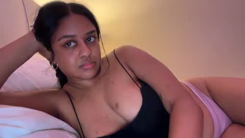 Snapshot of elibabyyy2 chatting on July 7, 6:47 am elibabyyy2 online show from July 7, 6:47 am