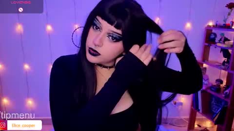 Snapshot of elicecooper chatting on July 10, 7:01 am Elice Cooper new account online show from July 10, 7:01 am