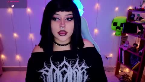 Snapshot of elicecooper chatting on July 15, 7:35 am Elice Cooper new account online show from July 15, 7:35 am