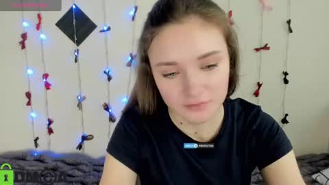 elina_x online show from June 8, 2:50 pm