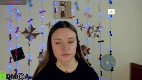 elina_x online show from June 21, 1:35 pm