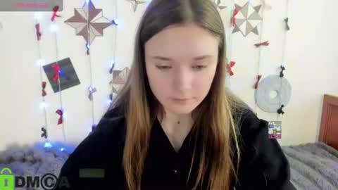 elina_x online show from June 23, 2:15 pm