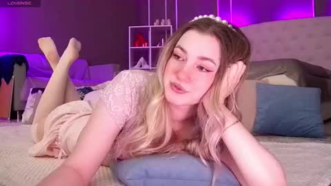 Elina online show from October 22, 1:28 am