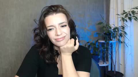Snapshot of elinapretty chatting on May 26, 11:45 pm Elina online show from May 26, 11:45 pm