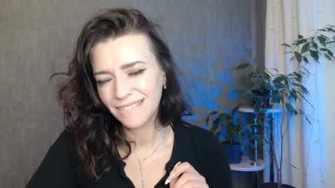 Snapshot of elinapretty chatting on May 27, 1:57 am Elina online show from May 27, 1:57 am