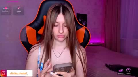 Snapshot of elinkalove chatting on June 21, 10:45 pm Elina online show from June 21, 10:45 pm