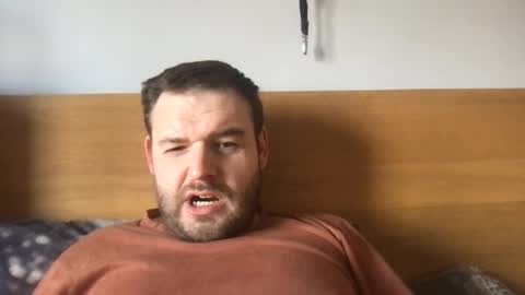 e26 online show from March 8, 12:20 pm