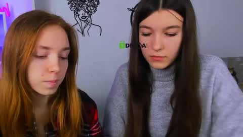 elis_sunny online show from March 1, 6:48 am