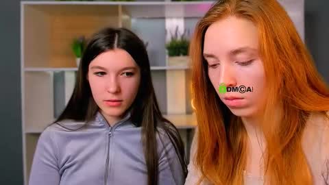 elis_sunny online show from March 3, 6:19 am