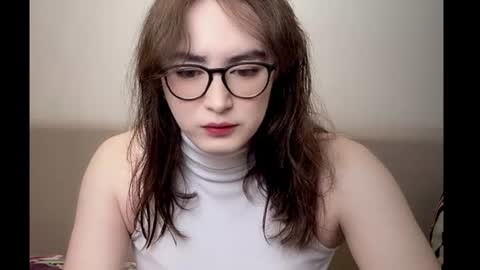 Snapshot of elisa_2001 chatting on July 24, 6:55 am Liza online show from July 24, 6:55 am