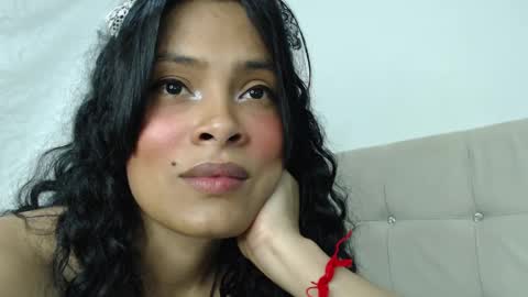 Snapshot of elisa_diaz_14 chatting on February 9, 3:00 am Elisa Diaz online show from February 9, 3:00 am