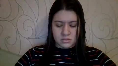 Snapshot of elisa_kollin chatting on January 3, 10:41 am Aletta Oushen online show from January 3, 10:41 am