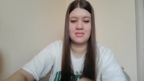 Snapshot of elisa_kollin chatting on January 29, 8:18 am Aletta Oushen online show from January 29, 8:18 am