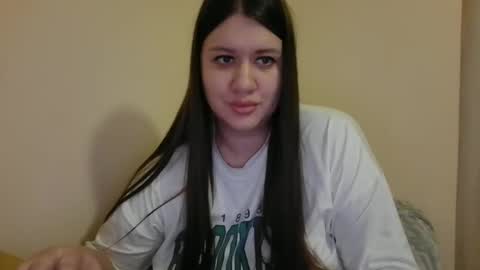 Snapshot of elisa_kollin chatting on January 29, 8:25 pm Aletta Oushen online show from January 29, 8:25 pm